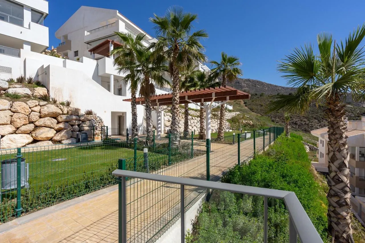 Luxurious Apartment In Benalmadena By Costarentals - Ref 35 ספרד