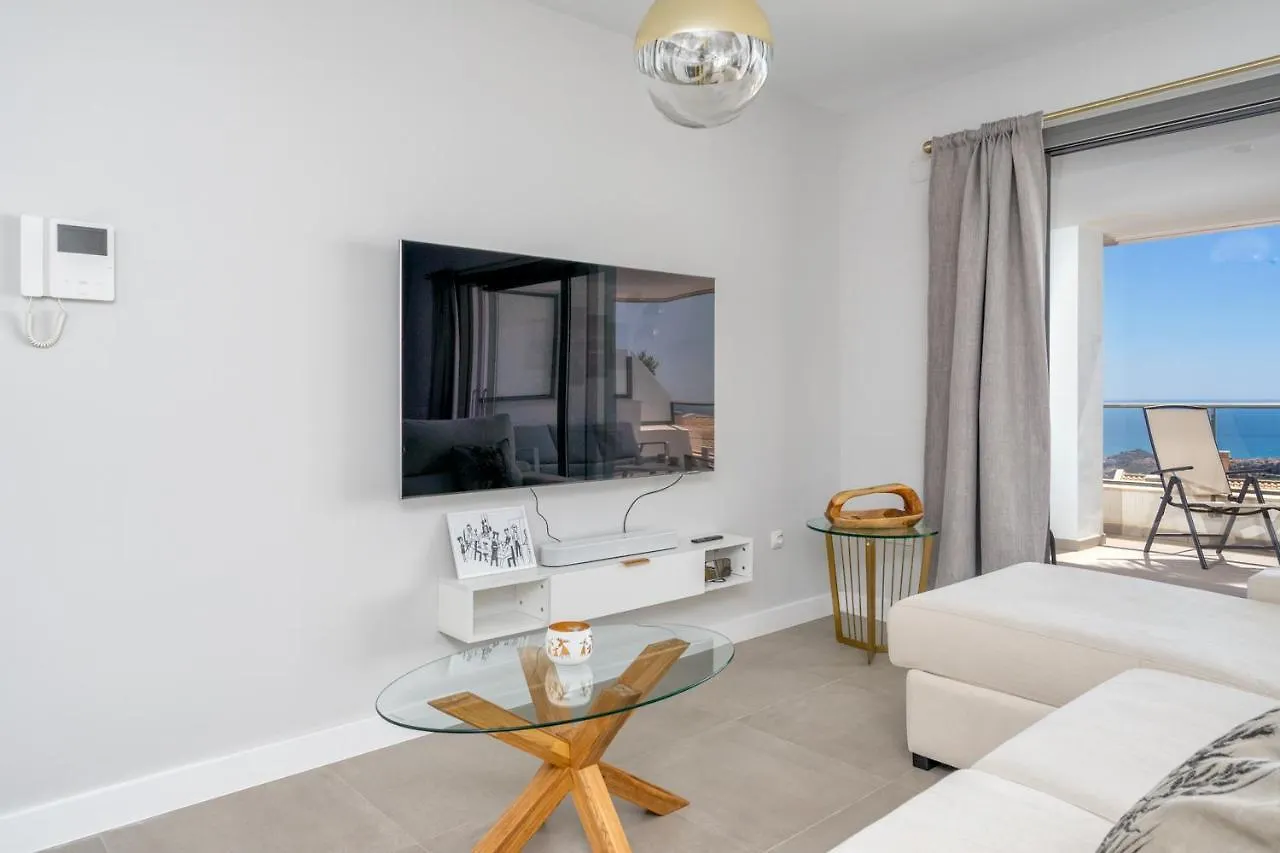 Luxurious Apartment In Benalmadena By Costarentals - Ref 35 0*,  ספרד